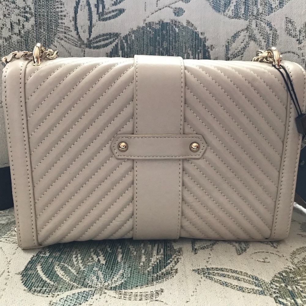 Marciano Nude Leather Quilted Bag - Gold Hardware - Picture 4 of 7